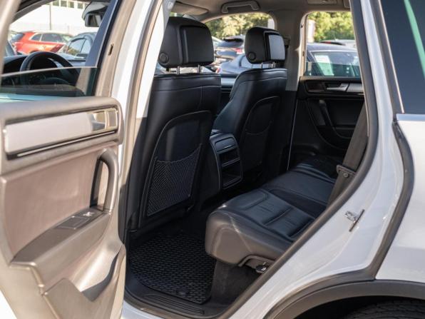 Volkswagen Touareg II с пробегом 2014 года, цена 1 920 000 рублей, 198311 км, внедорожник, Автокод Объявления