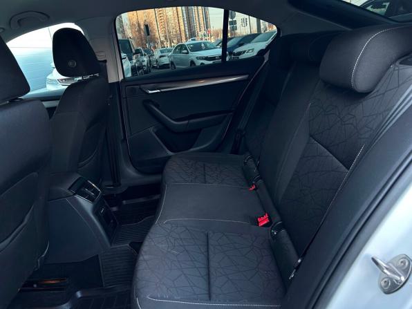 Skoda Octavia III (A7) Рестайлинг с пробегом 2019 года, цена 1 720 400 рублей, 80545 км, лифтбек, Автокод Объявления