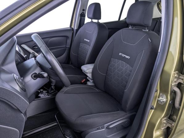 Renault Sandero II с пробегом 2015 года, цена 995 000 рублей, 50583 км, хэтчбек, Автокод Объявления
