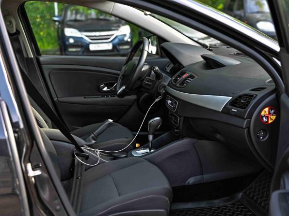 Renault Megane III с пробегом 2011 года, цена 645 000 рублей, 190718 км, хэтчбек, Автокод Объявления