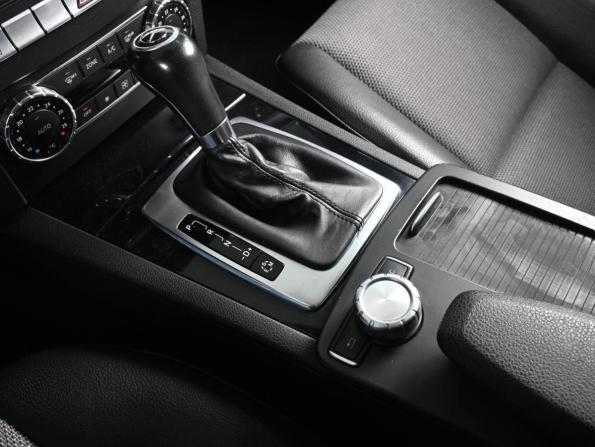 Mercedes-Benz C-Класс III (W204) Рестайлинг с пробегом 2012 года, цена 1 519 000 рублей, 246859 км, седан, Автокод Объявления