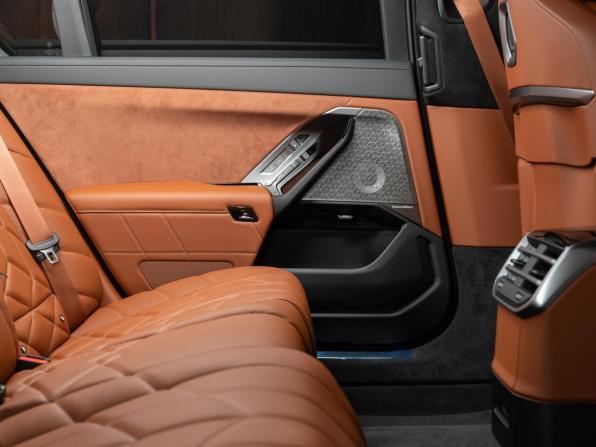 Новый BMW 7 серии VII (G70) Рестайлинг 2026 года, цена 23 990 000 рублей, седан, Автокод Объявления