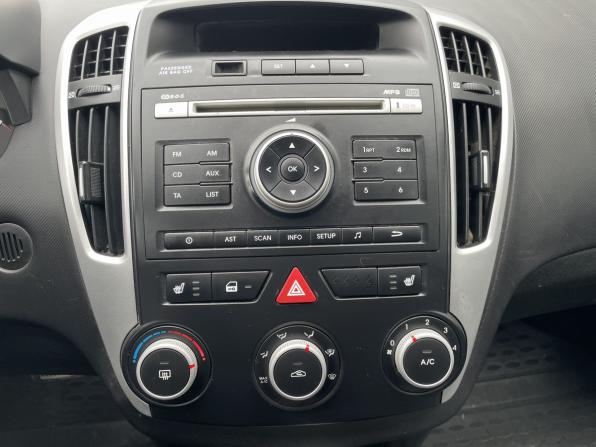Kia Ceed I Рестайлинг с пробегом 2011 года, цена 599 000 рублей, 313920 км, универсал, Автокод Объявления