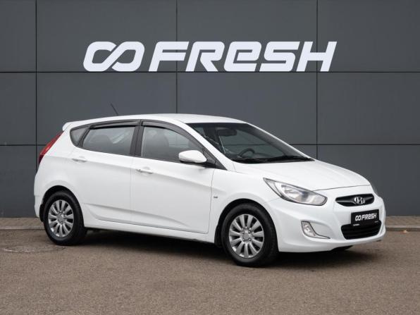 Hyundai Solaris I с пробегом 2012 года, цена 820 000 рублей, 226072 км, хэтчбек, Автокод Объявления