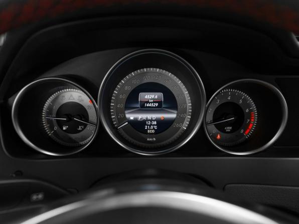 Mercedes-Benz C-Класс III (W204) Рестайлинг с пробегом 2013 года, цена 1 680 000 рублей, 144498 км, седан, Автокод Объявления