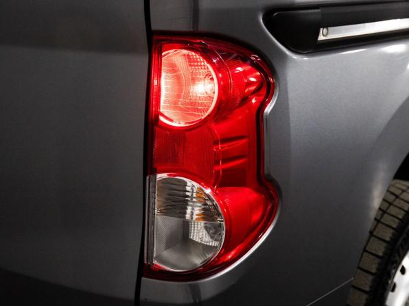 Nissan NV200 с пробегом 2023 года, цена 2 220 000 рублей, 15298 км, минивэн, Автокод Объявления