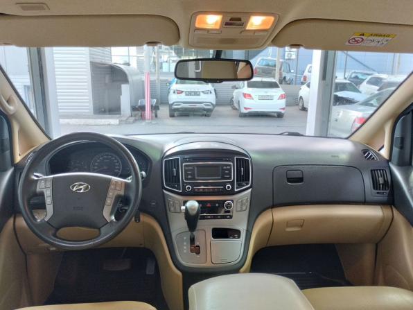 Hyundai H-1 II Рестайлинг 2 с пробегом 2019 года, цена 3 230 000 рублей, 68200 км, минивэн, Автокод Объявления