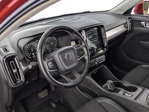 Volvo XC40 I с пробегом 2019 года, цена 3 290 000 рублей, 47888 км, внедорожник, Автокод Объявления