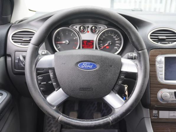 Ford Focus II Рестайлинг с пробегом 2008 года, цена 523 000 рублей, 228173 км, седан, Автокод Объявления