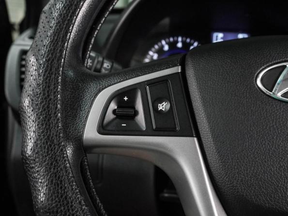 Hyundai Solaris I Рестайлинг с пробегом 2014 года, цена 829 000 рублей, 221041 км, седан, Автокод Объявления