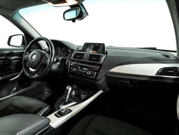 BMW 1 серии II (F20/F21) Рестайлинг 2 с пробегом 2017 года, цена 1 790 000 рублей, 98200 км, хэтчбек, Автокод Объявления