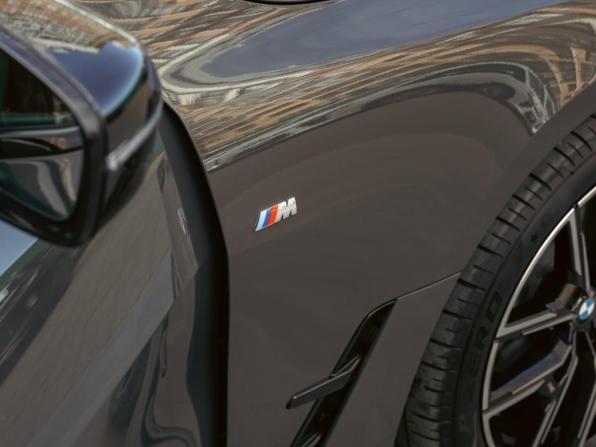 BMW 4 серии G22 G23 G26 с пробегом 2023 года, цена 6 390 000 рублей, 12179 км, лифтбек, Автокод Объявления