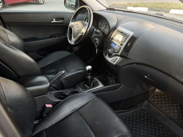 Hyundai i30 I с пробегом 2009 года, цена 548 000 рублей, 222110 км, хэтчбек, Автокод Объявления