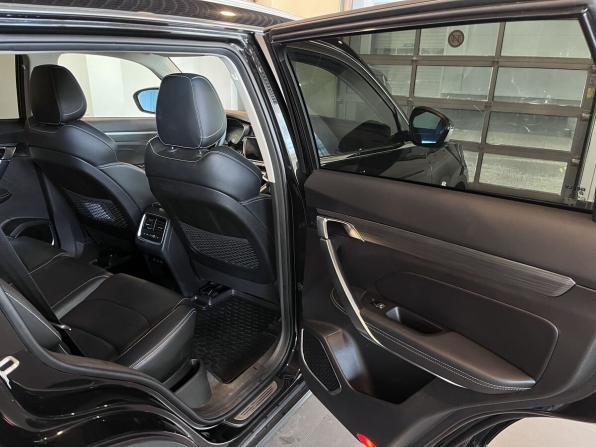 Geely Atlas Pro с пробегом 2023 года, цена 1 920 000 рублей, 82398 км, внедорожник, Автокод Объявления