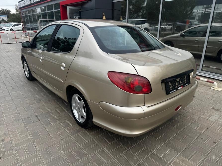 Peugeot 206 Астрахань  - изображение 5