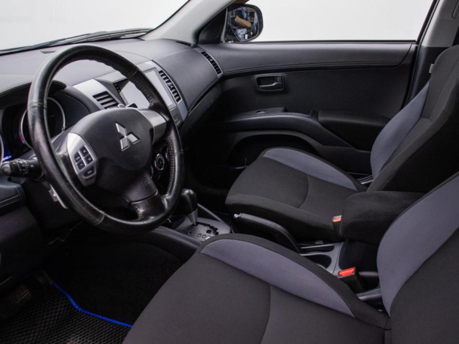 Mitsubishi Outlander II Рестайлинг Москва  - изображение 11