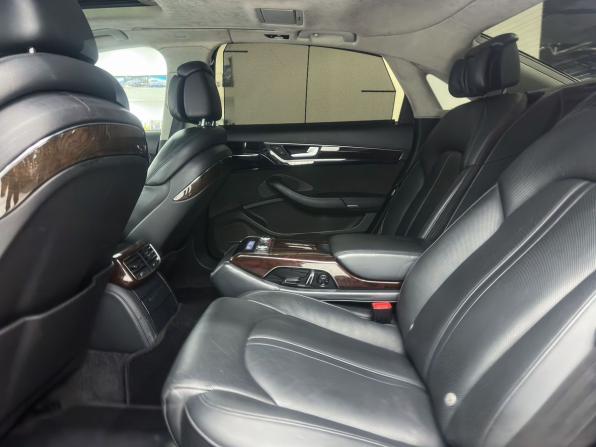 Audi A8 III (D4) с пробегом 2013 года, цена 1 470 000 рублей, 270534 км, седан, Автокод Объявления