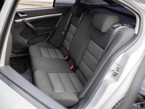 Skoda Octavia II (A5) Рестайлинг с пробегом 2012 года, цена 1 299 000 рублей, 157651 км, лифтбек, Автокод Объявления