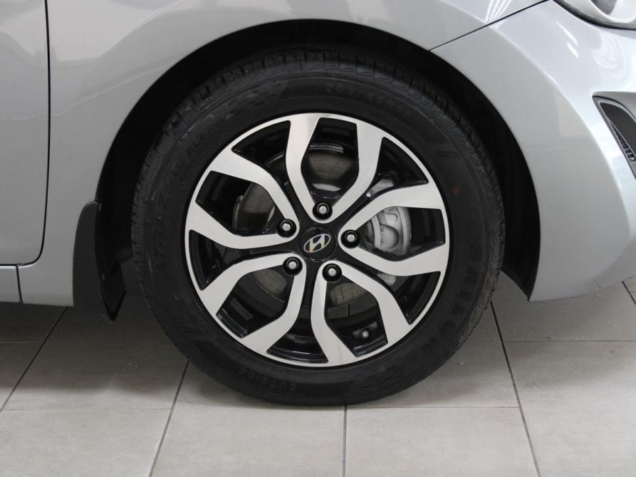 Hyundai Elantra V (MD) Старый Оскол  - изображение 7
