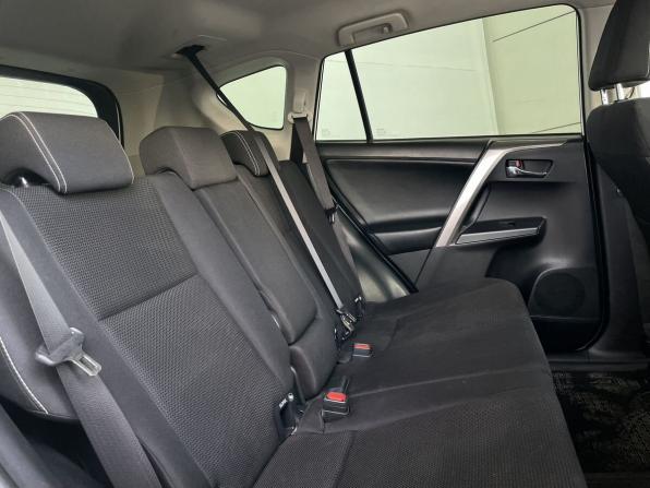 Toyota RAV4 IV (XA40) Рестайлинг с пробегом 2019 года, цена 2 498 000 рублей, 187875 км, внедорожник, Автокод Объявления