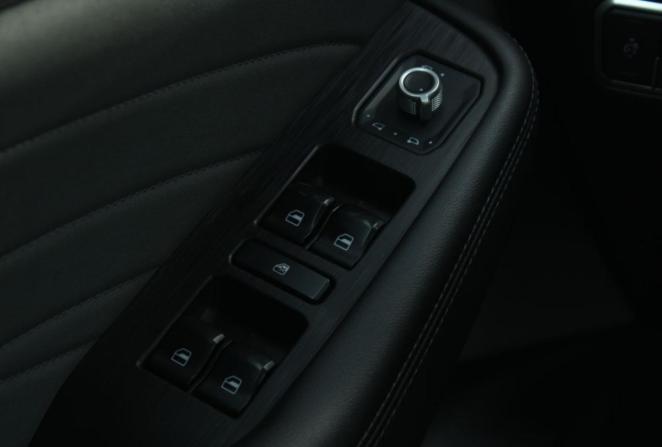 Haval F7x I Рестайлинг с пробегом 2023 года, цена 2 170 000 рублей, 86307 км, внедорожник, Автокод Объявления
