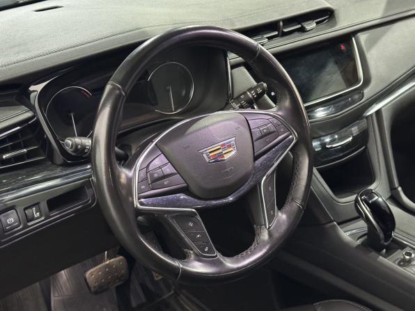Cadillac XT5 I Рестайлинг с пробегом 2021 года, цена 3 300 000 рублей, 148000 км, внедорожник, Автокод Объявления