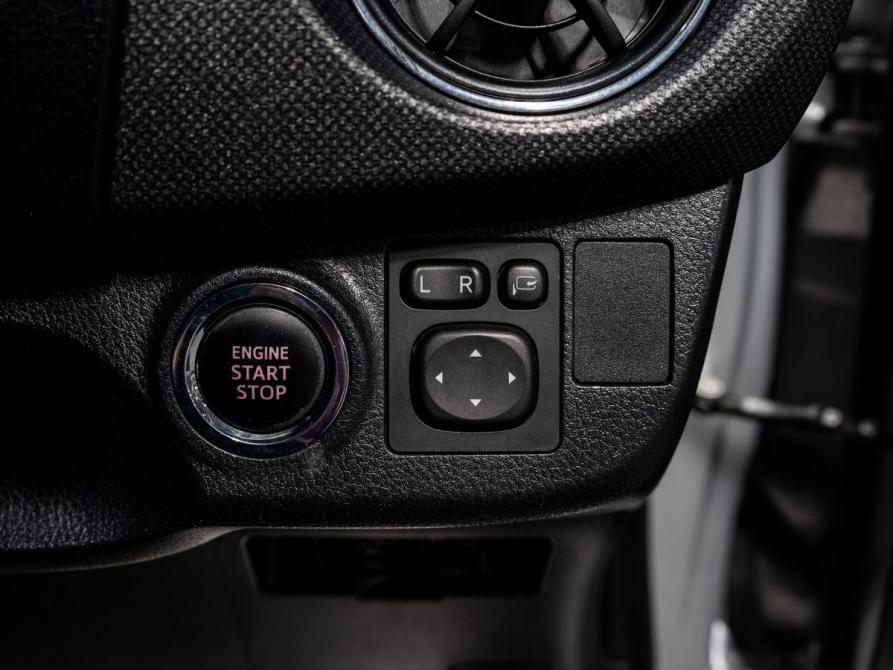 Toyota Vitz III (XP130) Рестайлинг Чита  - изображение 15
