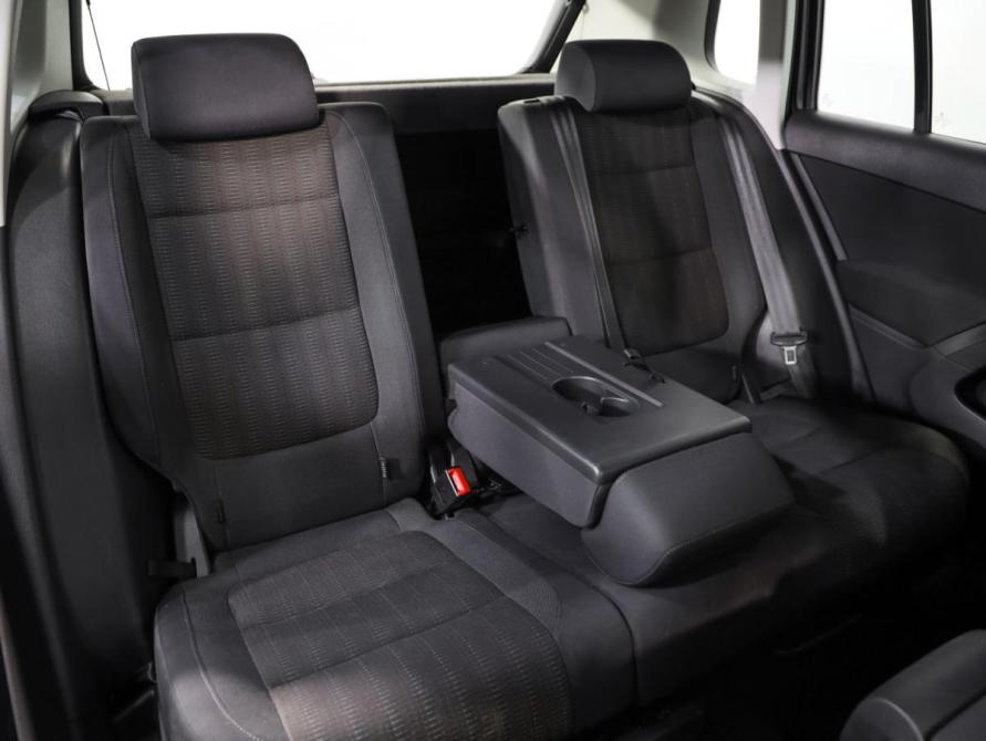 Volkswagen Tiguan I Рестайлинг Санкт-Петербург  - изображение 25