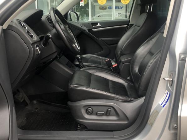 Volkswagen Tiguan I Рестайлинг с пробегом 2011 года, цена 1 364 500 рублей, 205909 км, внедорожник, Автокод Объявления