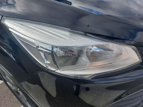 Ford Kuga II с пробегом 2016 года, цена 1 590 000 рублей, 99202 км, внедорожник, Автокод Объявления