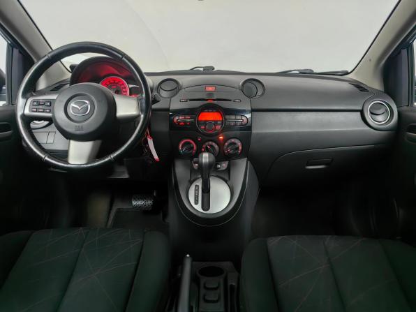 Mazda 2 II Рестайлинг (DE2) с пробегом 2013 года, цена 833 000 рублей, 155471 км, хэтчбек, Автокод Объявления