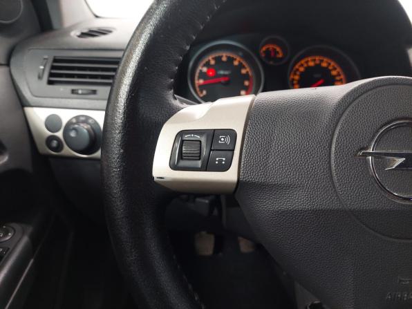 Opel Astra H Рестайлинг с пробегом 2008 года, цена 485 000 рублей, 198000 км, универсал, Автокод Объявления