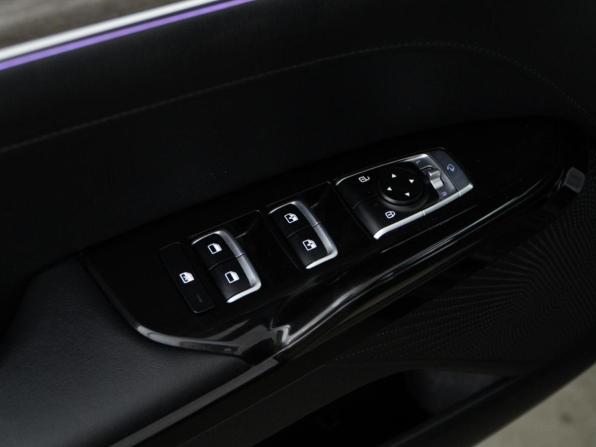 Kia K5 III с пробегом 2021 года, цена 2 449 999 рублей, 87792 км, седан, Автокод Объявления