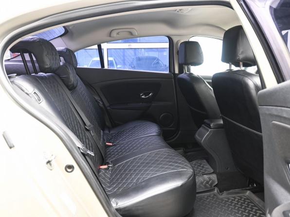 Renault Fluence I Рестайлинг с пробегом 2013 года, цена 599 000 рублей, 173239 км, седан, Автокод Объявления