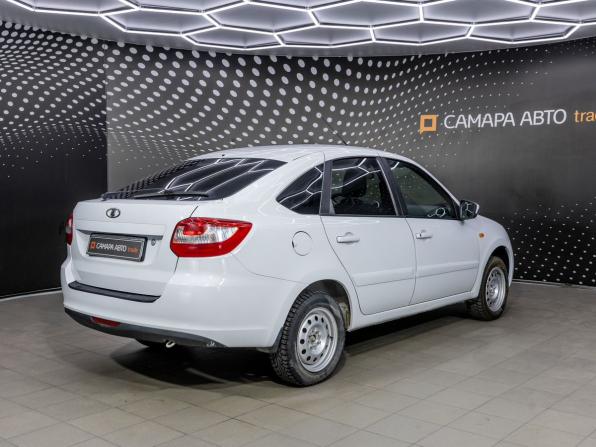 Lada (ВАЗ) Granta I с пробегом 2015 года, цена 356 000 рублей, 179500 км, лифтбек, Автокод Объявления