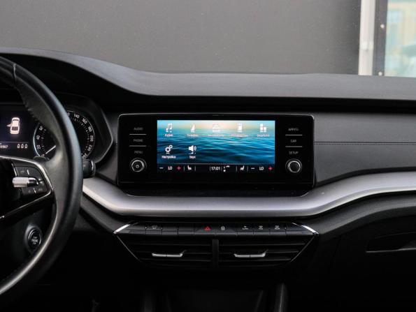 Skoda Octavia IV (A8) с пробегом 2021 года, цена 2 100 000 рублей, 59966 км, лифтбек, Автокод Объявления