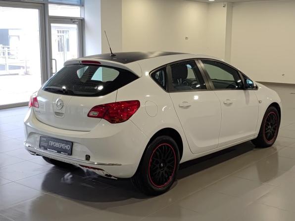 Opel Astra J с пробегом 2012 года, цена 666 000 рублей, 140011 км, хэтчбек, Автокод Объявления