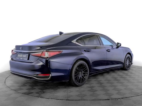 Lexus ES VII с пробегом 2019 года, цена 3 100 000 рублей, 155705 км, седан, Автокод Объявления