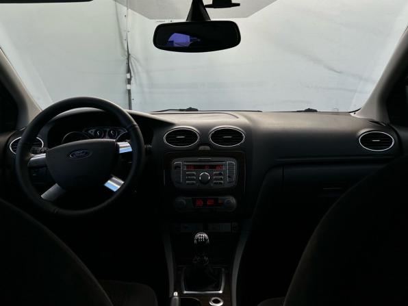 Ford Focus II Рестайлинг с пробегом 2008 года, цена 520 000 рублей, 252082 км, хэтчбек, Автокод Объявления