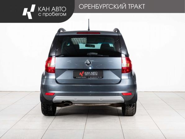 Skoda Yeti I Рестайлинг с пробегом 2016 года, цена 1 010 000 рублей, 232170 км, внедорожник, Автокод Объявления
