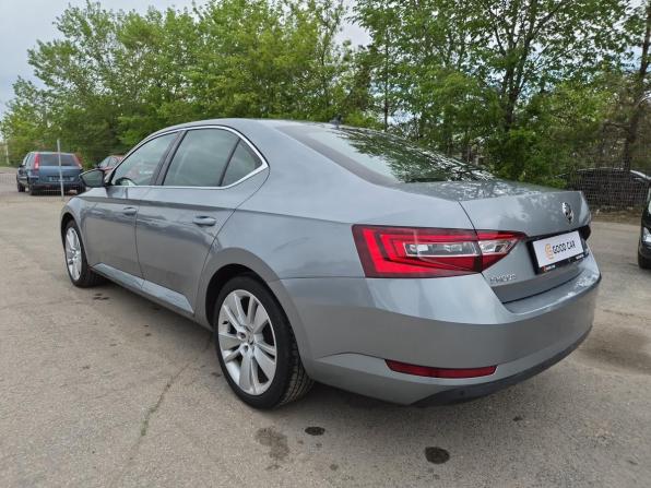 Skoda Superb III с пробегом 2015 года, цена 1 680 000 рублей, 112057 км, лифтбек, Автокод Объявления