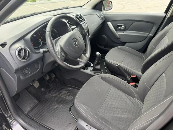 Renault Sandero II с пробегом 2016 года, цена 750 000 рублей, 140040 км, хэтчбек, Автокод Объявления