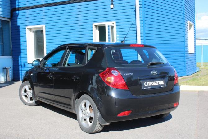Kia Ceed I с пробегом 2009 года, цена 630 000 рублей, 256000 км, хэтчбек, Автокод Объявления