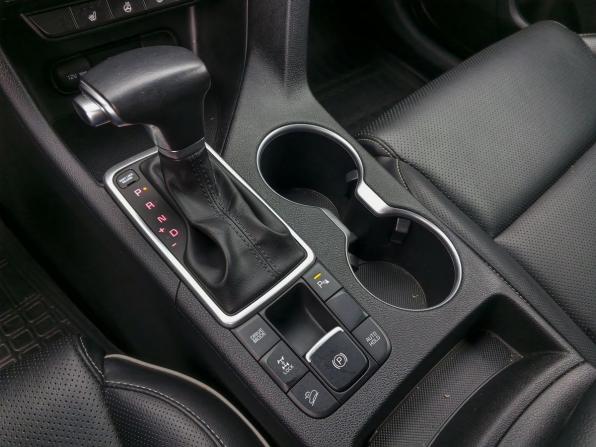 Kia Sportage IV Рестайлинг с пробегом 2021 года, цена 2 449 000 рублей, 101275 км, внедорожник, Автокод Объявления
