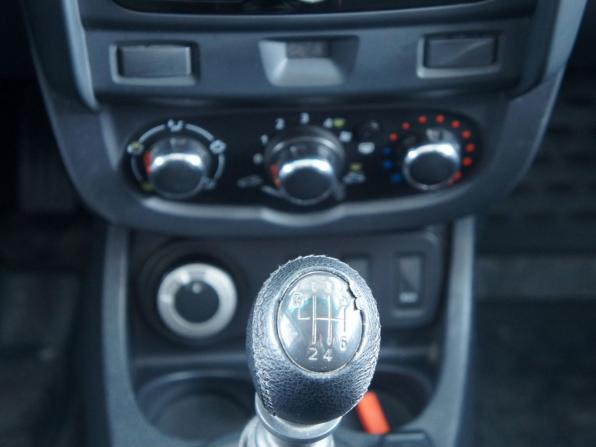 Renault Duster I Рестайлинг с пробегом 2016 года, цена 949 000 рублей, 117000 км, внедорожник, Автокод Объявления