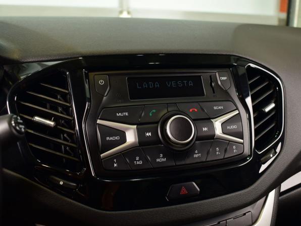 Lada (ВАЗ) Vesta I с пробегом 2018 года, цена 819 999 рублей, 129734 км, седан, Автокод Объявления