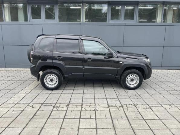 Lada (ВАЗ) Niva Travel I с пробегом 2022 года, цена 999 000 рублей, 44000 км, внедорожник, Автокод Объявления