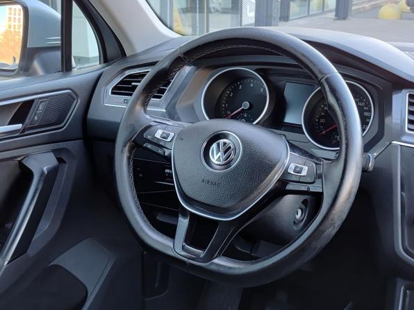 Volkswagen Tiguan II с пробегом 2017 года, цена 2 176 000 рублей, 120520 км, внедорожник, Автокод Объявления