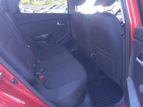 Kia Rio III Рестайлинг с пробегом 2015 года, цена 996 100 рублей, 103700 км, седан, Автокод Объявления