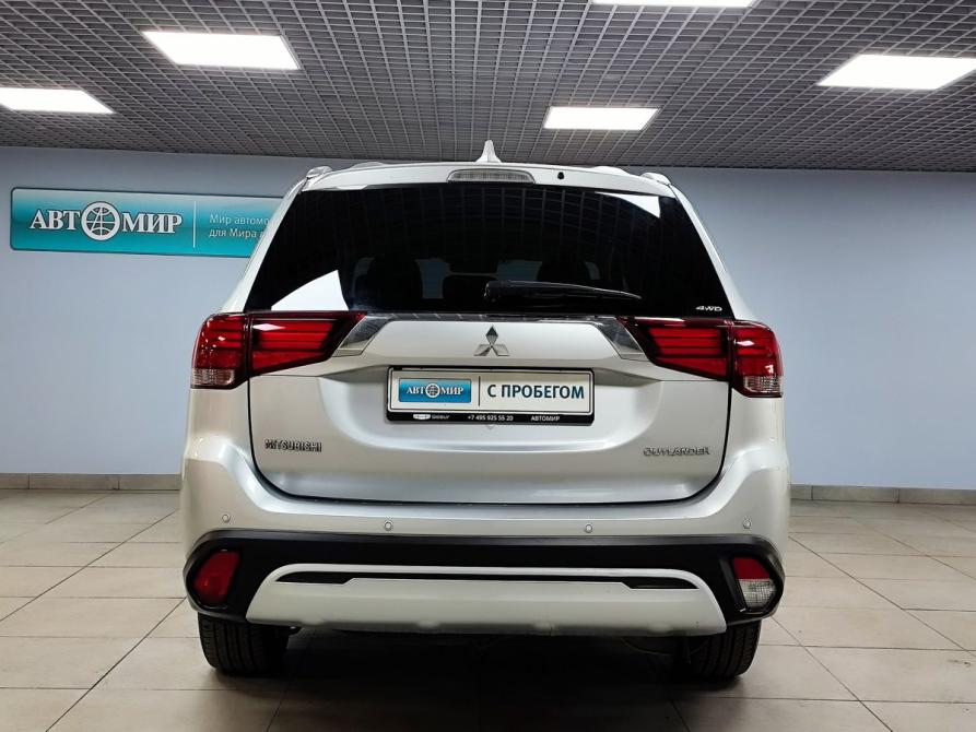 Mitsubishi Outlander III Рестайлинг 3 Москва  - изображение 6